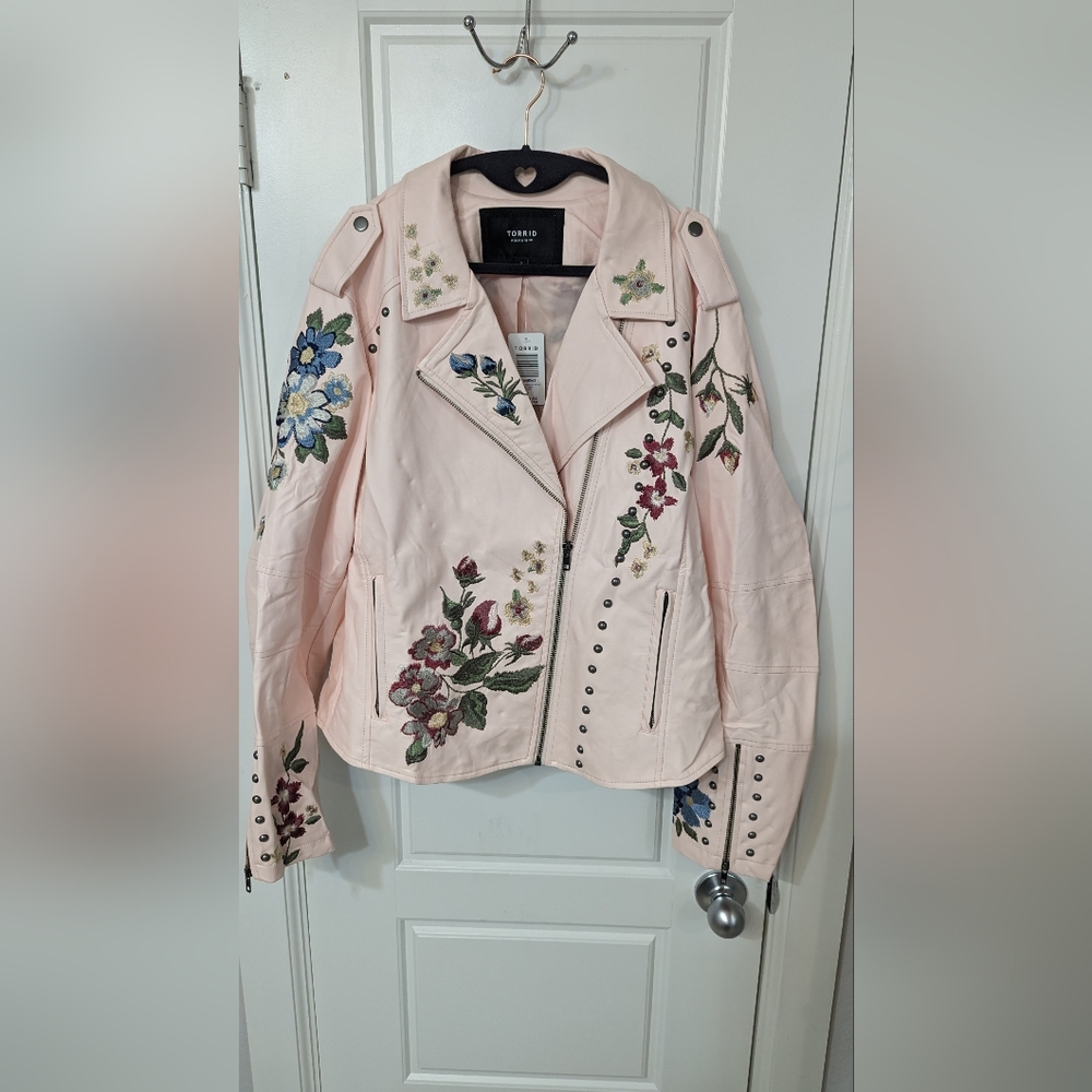 NWT Torrid moto floral jacket